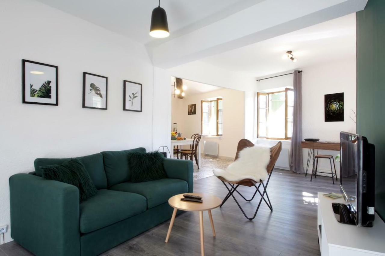 Les Gites De Laure - L'Or Vert, Appartement Avec Vue Sur Le Chateau, Parking Prive, Climatisation, Netflix, A 160 M De La Cite Medievale قرقشونه المظهر الخارجي الصورة