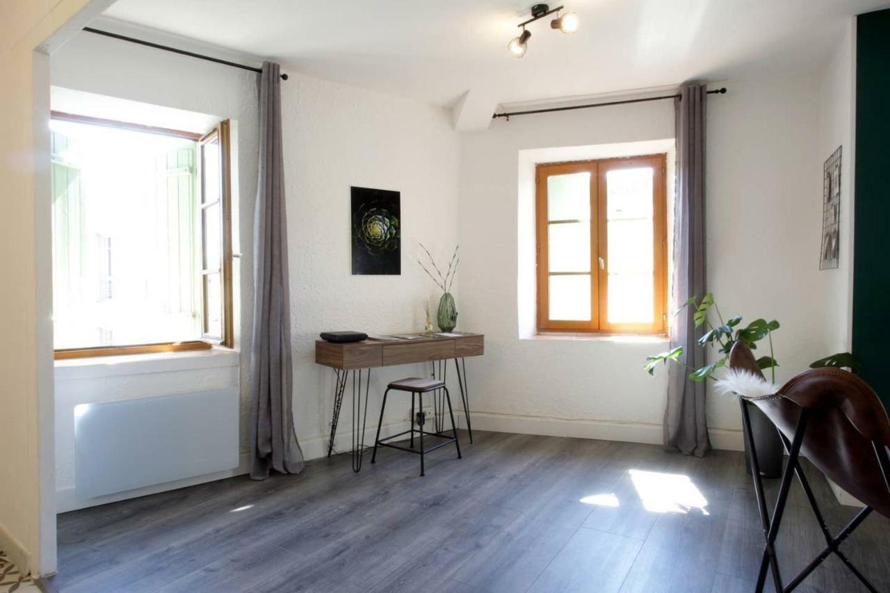 Les Gites De Laure - L'Or Vert, Appartement Avec Vue Sur Le Chateau, Parking Prive, Climatisation, Netflix, A 160 M De La Cite Medievale قرقشونه المظهر الخارجي الصورة
