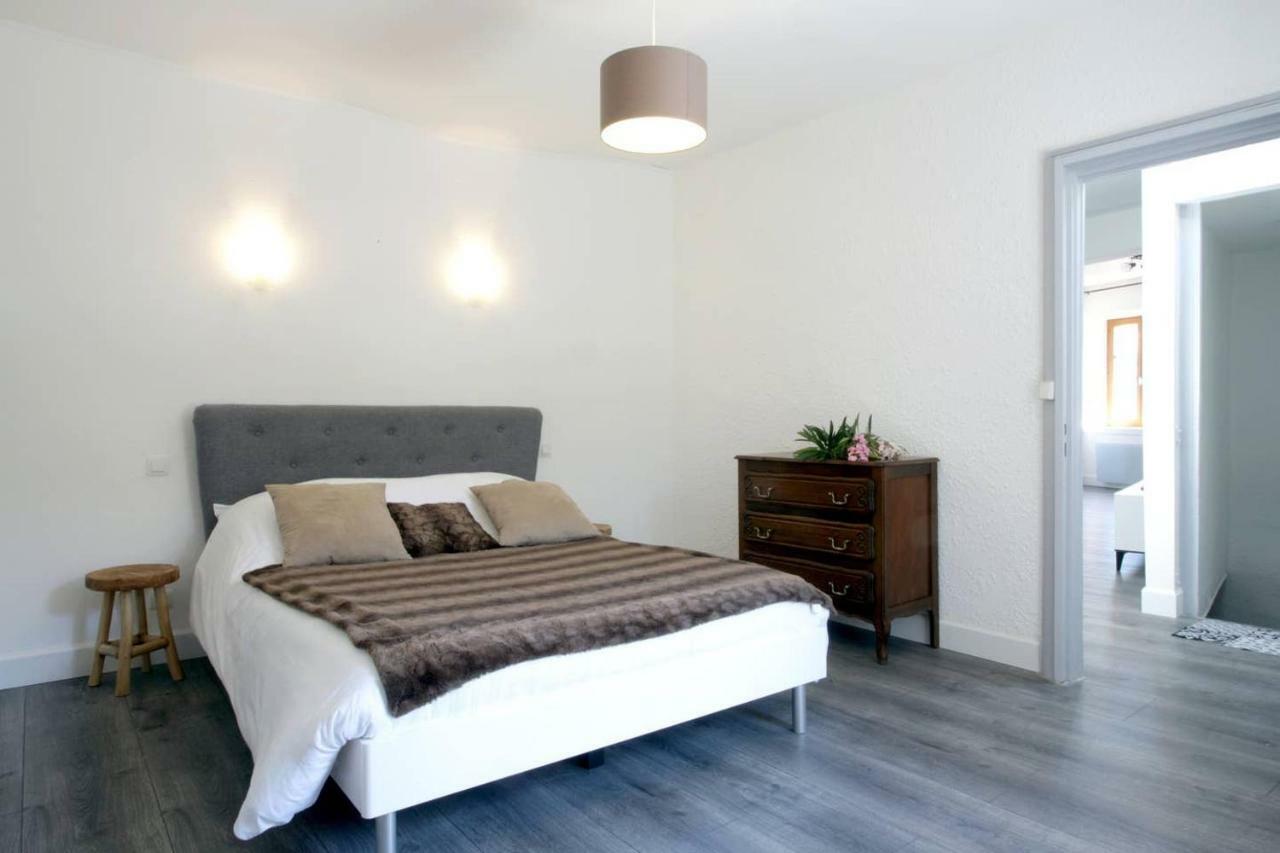 Les Gites De Laure - L'Or Vert, Appartement Avec Vue Sur Le Chateau, Parking Prive, Climatisation, Netflix, A 160 M De La Cite Medievale قرقشونه المظهر الخارجي الصورة